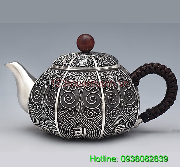 Ấm Bạc khắc Om Mani Padme Hum và Bát Cát Tường HẾT HÀNG