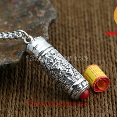 Mặt dây chuyền bình đựng xá lợi khắc Om Mani Padme Hum và chùy kim cang bằng bạc thái